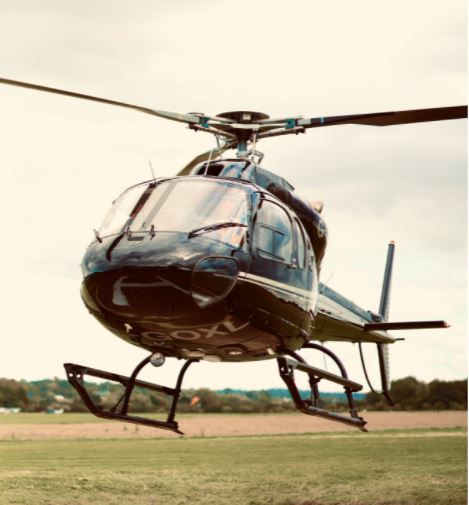 Exclusive 30 minute helicopter flight over London with bubbly and snacks for up to 5 people